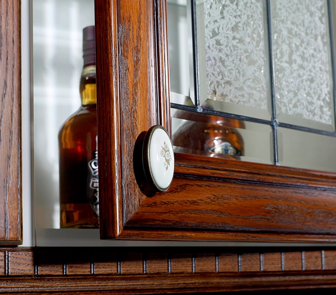 classic modern kitchen cabinets