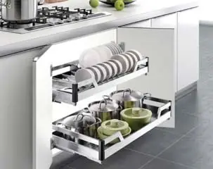 วิธีการจัดระเบียบพื้นที่จัดเก็บตู้ครัวของคุณในลำดับที่สมบูรณ์แบบ?